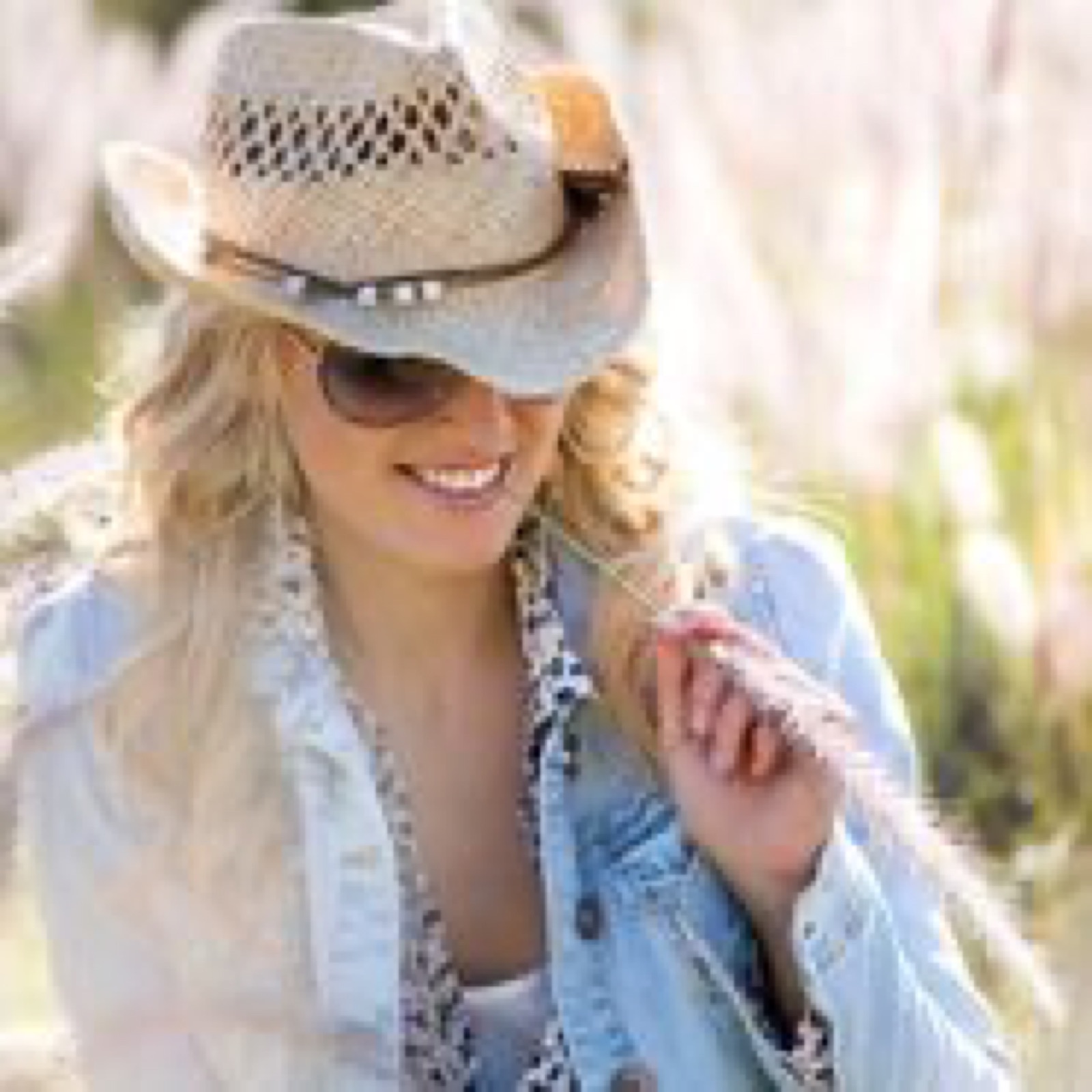 Hair & colour work at Elisa Hair Studio, Gran Canaria